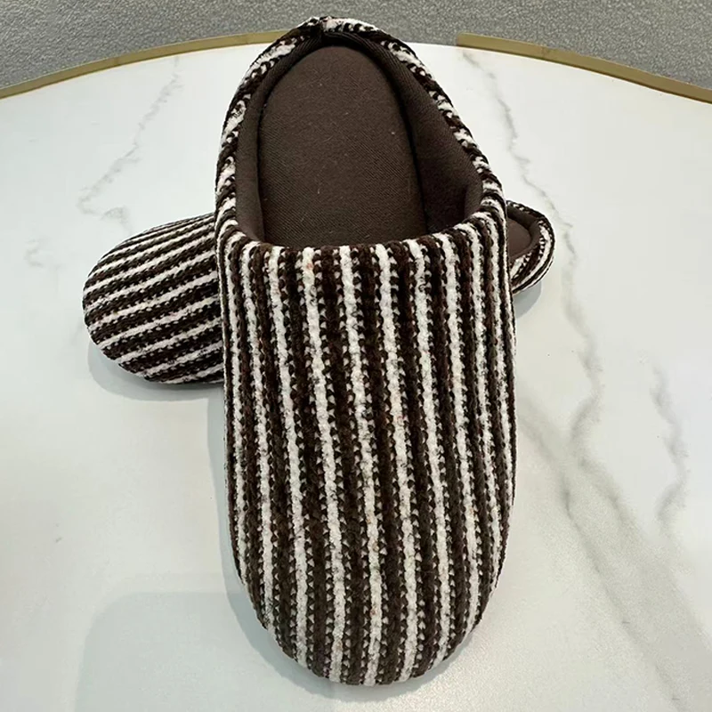 घरेलू शांत सूती चप्पलें